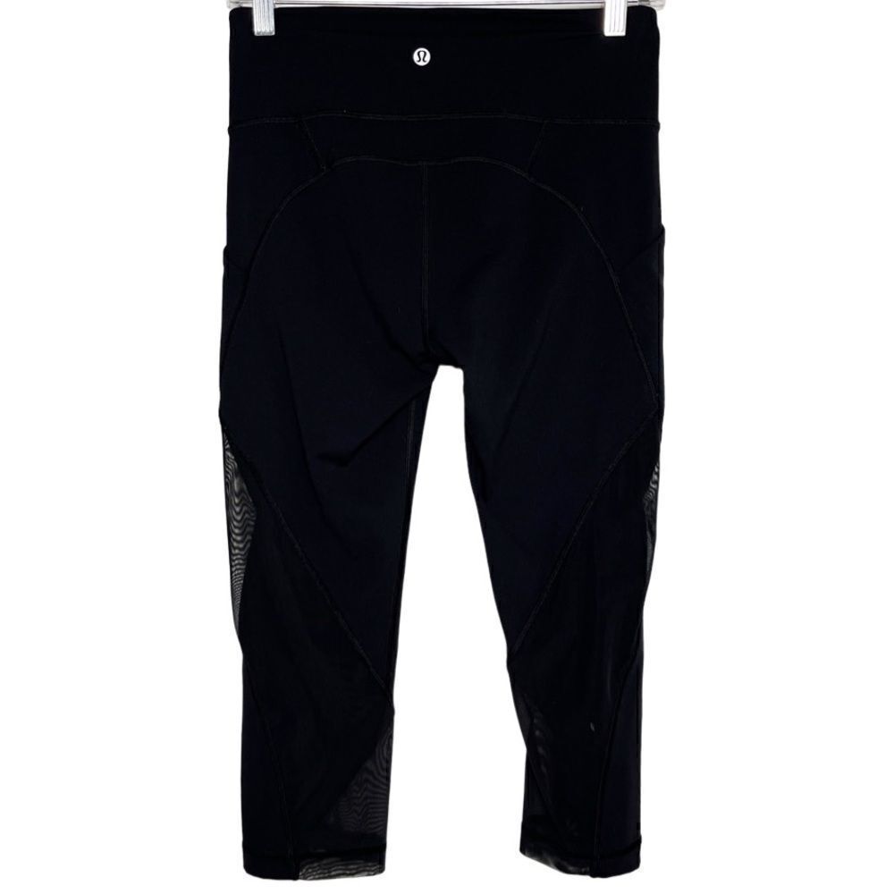 Lululemon Mesh Detailing Cropped Leggings Black Size 6